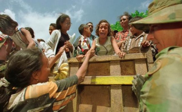 宏琳优配 1976年印尼入侵东帝汶屠杀20万人，系统性强奸成战争工具！受害者发声